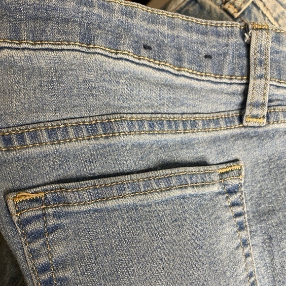 GAP DENIM LEGGING LIGHT-WASH JEANS SIZE 4/27 - Picture 5 of 6